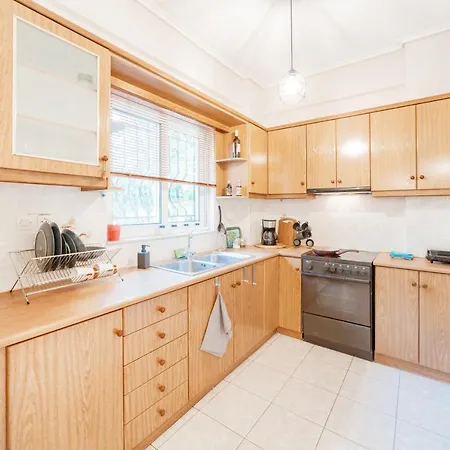 アパート Rose's House カラマタ